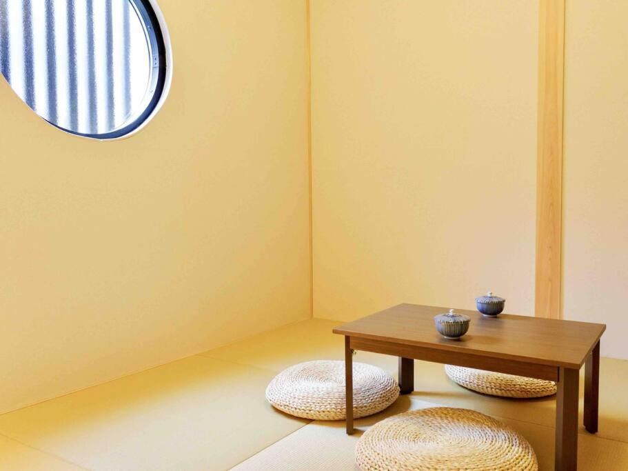 吉福屋/机场直达/3分步行地铁jr/14分usj/心斋桥/難波 Vila Osaca Exterior foto